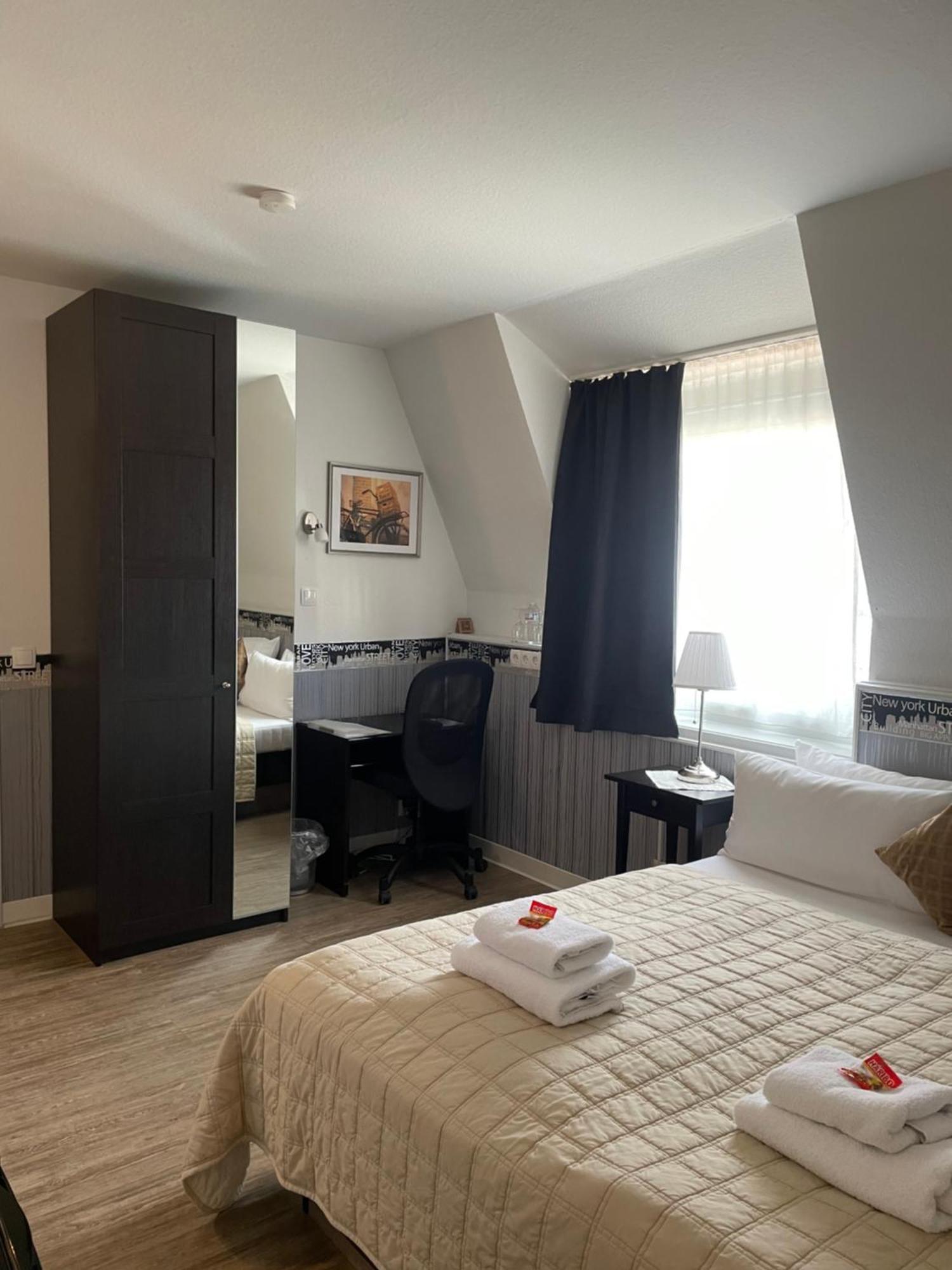 Hotel Corsten Heinsberg  Eksteriør billede
